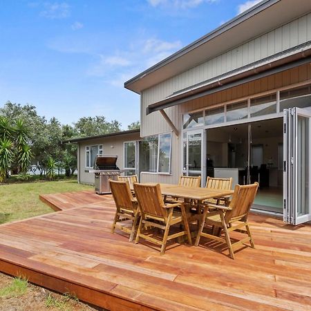 Restful Ruakaka - Ruakaka Holiday Home Exterior photo